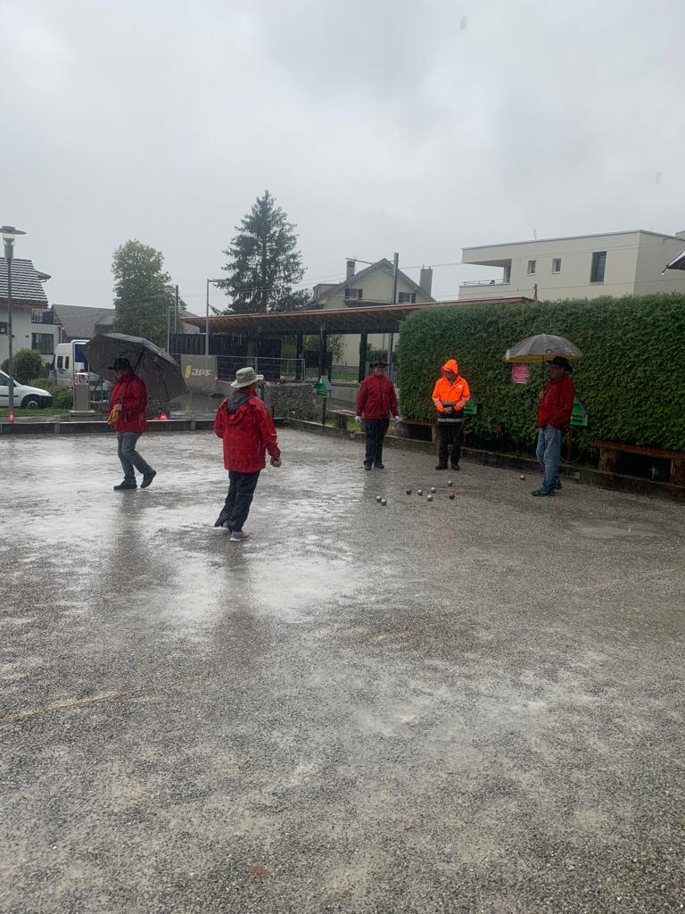 Les fous de la pétanque!!